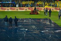 India Vs Sri Lanka 1st T20i Match Abandoned In Guwahati Due To Rain