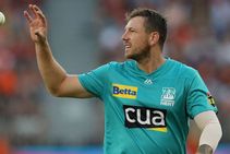 Big Bash League Brisbane Heat Hammer Adelaide Strikers