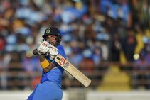 India Vs Australia 2nd Odi In Rajkot As It Happened