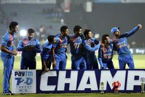 India Vs Sri Lanka 3rd T20 Kl Rahul Shikhar Dhawan Navdeep Saini Shardul Thakur Shine As It Happened