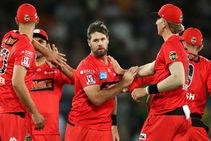 Big Bash League Renegades Finally Seal First Win As Thunder Toil In Canberra Rain