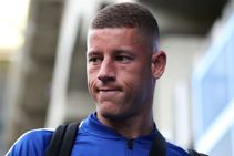 Rumour Has It West Ham Chase Barkley Atletico And Psg Far Apart On Cavani Price