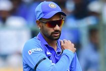 India Vs Australia Dhawan S Nz Tour In Doubt After Fresh Shoulder Injury Medical Team Looking Scan