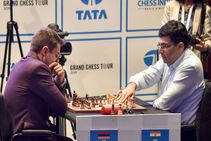 Tata Steel Masters Anand Draws With Dubov Carlsen Back In Reckoning