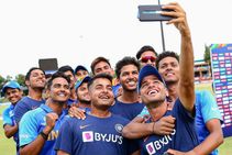 Icc U 19 World Cup India U 19s Relax By Visiting Mandela Square Ahead Of World Cup Final
