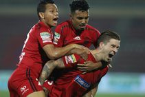 Isl 2019 20 Northeast Jamshedpur Serve Up A Six Goal Thriller