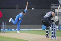 Bumrah Loses Top Spot After Poor New Zealand Series Jadeja Jumps To 7th Latest Icc Odi Rankings