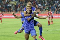 Isl 2019 20 Mumbai City Fc Vs Jamshedpur Fc Mumbai Pick Up Vital Injury Time Win