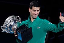 Australian Open 2020 Novak Djokovic On The Brink Of Losing Dominic Thiem Dehydration