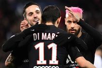 Paris Saint Germain 5 0 Montpellier Sarabia Stars As Leaders Thump Nine Man Visitors