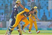 Pakistan Super League Jason Roy Accuses Wahab Riaz Of Ball Tampering During Psl Game