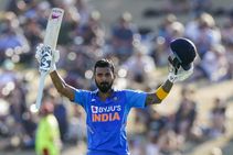 India Vs New Zealand Kl Rahul Creates Unique Records Matches Ms Dhoni Surpasses Virat Kohli