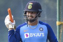 Sehwag Questions Pant Exclusion From Playing Xi In New Zealand T20i Series