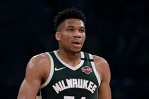 Giannis Antetokounmpo Donates 100000 Fiserv Forum Milwaukee Bucks Staff