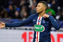 Coupe De France Mbappe Hits Hat Trick As Psg Book Final Spo