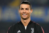 Sarri Wants Juve Give Ronaldo Gift Serie A Inter