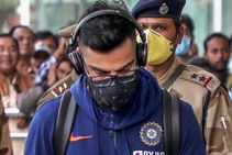 Coronavirus Effect Virat Kohli Denies Selfie To A Fan