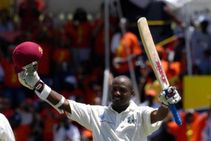 On This Day In 2004 Brian Lara Regains Test Cricket S World Record