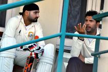 Yuvraj Harbhajan Stand With Afridi In Fight Against Coronavirus Face Twitter Backlash