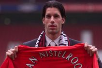 On This Day In Sport April 27 Van Nistelrooy Presented Manchester United