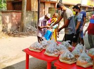 Lockdown Days Charaiveti Subhasish S Inner Conscience Inspires Him To Come Out And Help