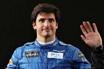 Carlos Sainz Set To Land Ferrari Drive After Vettel Exit Reports Max Verstappen
