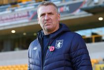 Coronavirus Dean Smith Father Dies Aston Villa