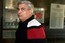 Icc Elections Jolt For Shashank Manohar As Ethics Officer Dismisses Complaint Loan Ecb