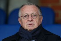Coronavirus Lyon Plead For Ligue 1 Resumption Contradict President Aulas Over Juve Date