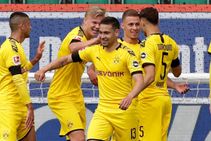 Wolfsburg 0 2 Borussia Dortmund Guerreiro Hakimi Secure Scrappy Win Before Der Klassiker