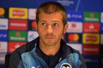 Valencia Coach Celades Sacked Sporting Director Resigns