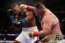 On This Day In Sport Soderling Stuns Federer Shaq Retires Ruiz Shocks Joshua