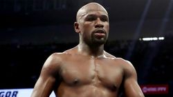 Mayweather To Pay For George Floyd Funeral Services