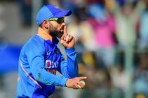India Vs Australia Matthew Wade Decides Not To Sledge Clever Virat Kohli