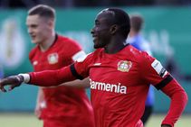 Saarbrucken 0 3 Bayer Leverkusen Peter Bosz Bundesliga Team Cruise Into Dfb Pokal Final