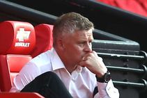 Wasteful Manchester United Concern Solskjaer After Martial Steals The Show