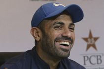 England Vs Pakistan Six Pak Players Test Negative For Covid 19 To Travel For Test Series