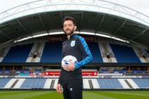 Huddersfield Town Appoint Marcelo Bielsa Assistant Carlos Corberan Head Coach