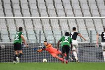 Cristiano Ronaldo Handles Pressure Maurizio Sarri Juventus