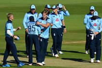 England Vs Ireland Willey S Five For Sets The Tone In Straightforward Eng Win