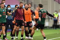 Joy For United Chelsea And Villa How The Final Day Of The Premier League Season Unfolded