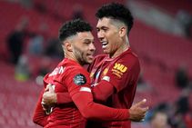 Liverpool Chelsea Champions Hold Win Seven Goal Anfield Thriller