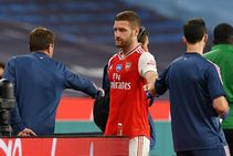 Arsenal Defender Shkodran Mustafi Hamstring Surgery Bernd Leno To Train Fa Cup Final Chelsea