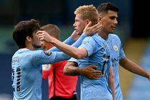 Manchester City 5 0 Norwich City Record Equalling De Bruyne Stars In Fitting Silva Farewell
