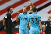 Sheffield United 3 1 Tottenham Berge And Mousset Sink Spurs Amid Var Controversy