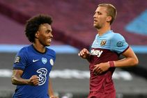 Willians July Goal Gives Him Unique Premier League Record Chelsea West Ham