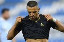 Sanchez A Doubt For Europa League Semi Final After Inter Confirm Hamstring Injury