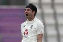 England Vs Pakistan 2nd Test Sam Curran Backs James Anderson To Bag 600 Wickets