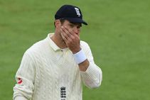 Eng Vs Pak 3rd Test Day 4 Anderson Left Tantalisingly On 599 As Pakistan Dig In With Storm Franci