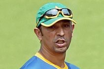 England Vs Pakistan Azhar Mahmood Joins England S Coaching Squad For T20is